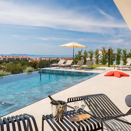 22 Zadarvillas Villa *