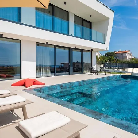 22 Zadarvillas ヴィラ *