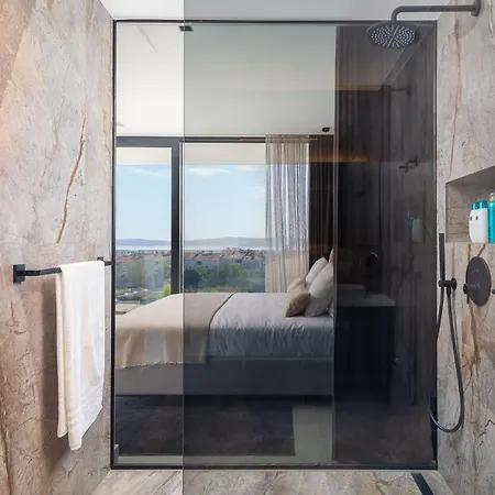 22 Zadarvillas ザダル